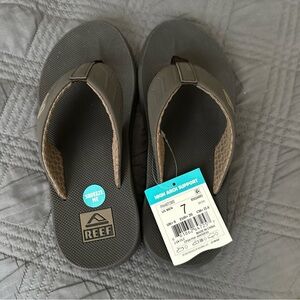 New Reef Charcoal High Arch Support Sandals men’s 7